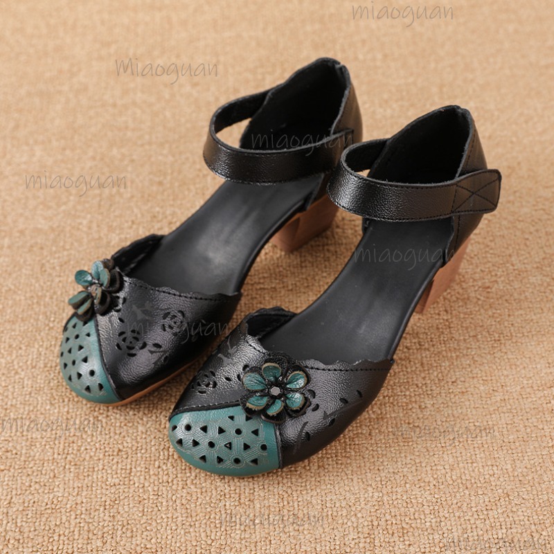 Ethnic Fashion Women - Sandal Gladiator dengan hiasan bunga, tali