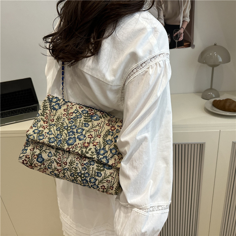 Tas Tangan Gaya Etnis Elegan,  - Urban Ethnic Fashion ulasan dan harga