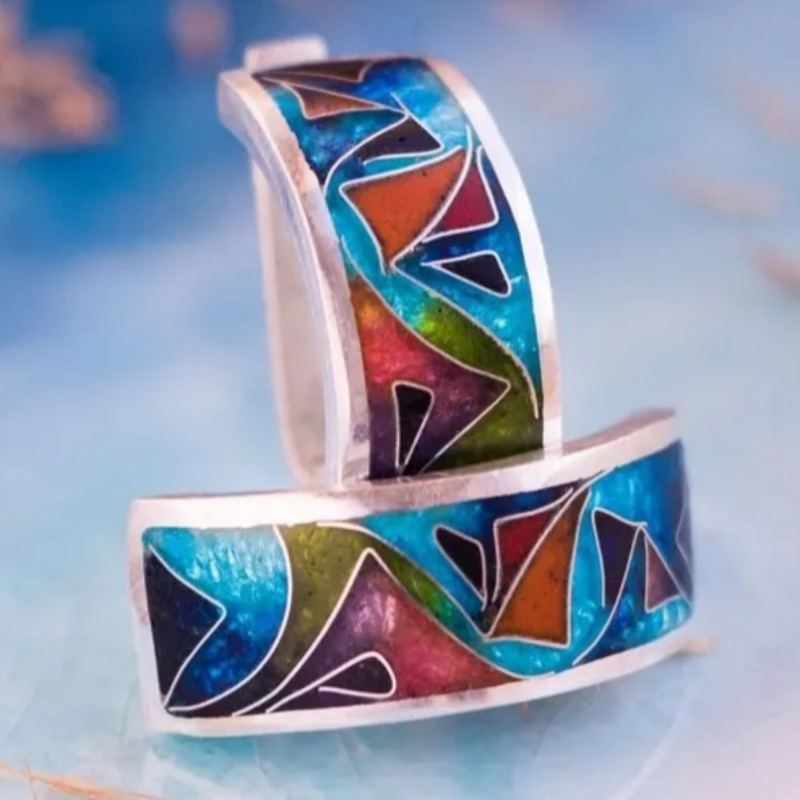 Anting Hoop Enamel Warna Perak - Ethnic Fashion Wear For Women ulasan dan harga