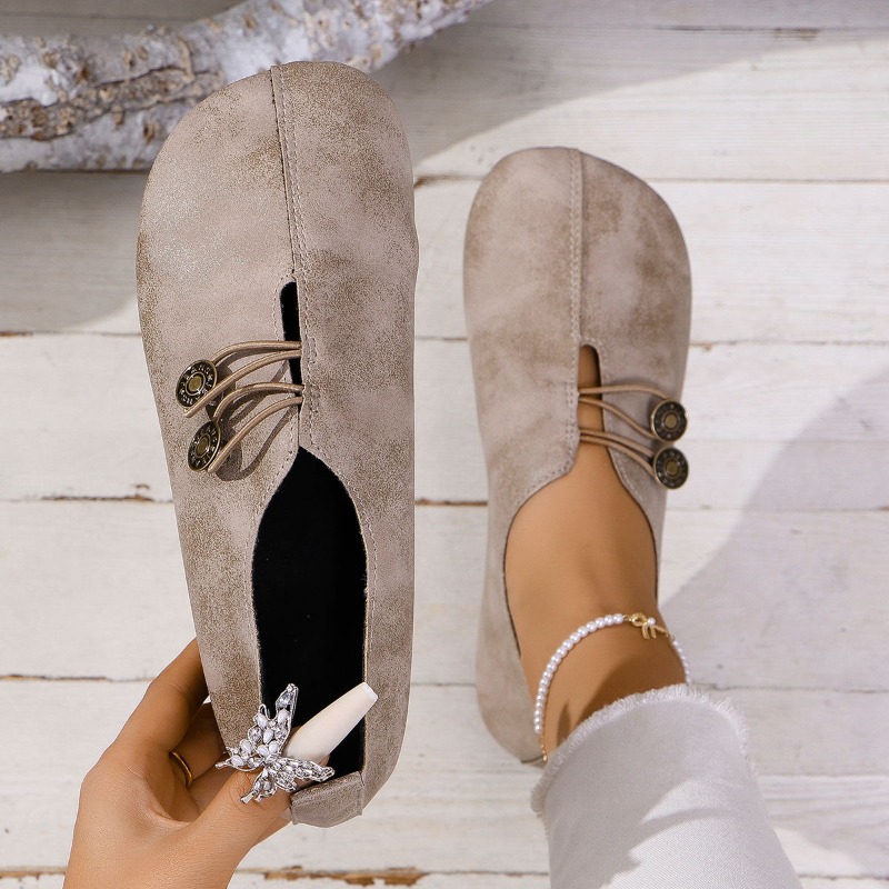 Sepatu Sneakers Wanita Model L - Ethnic Fashion Brands ulasan dan harga