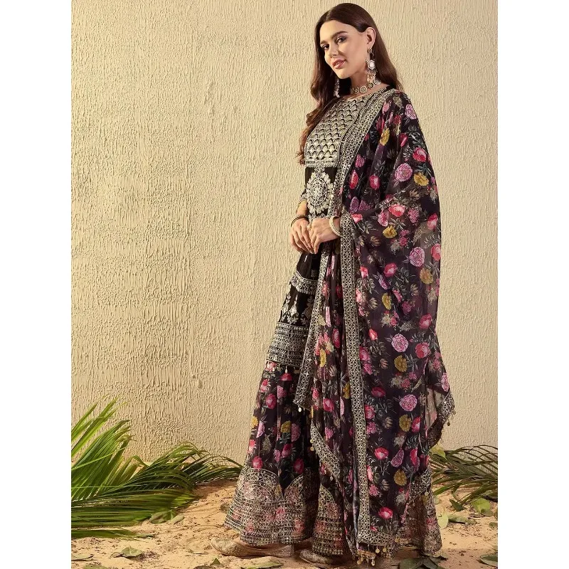 Setelan Georgette Punjabi Bord - Salwar Kameez Set ulasan dan harga