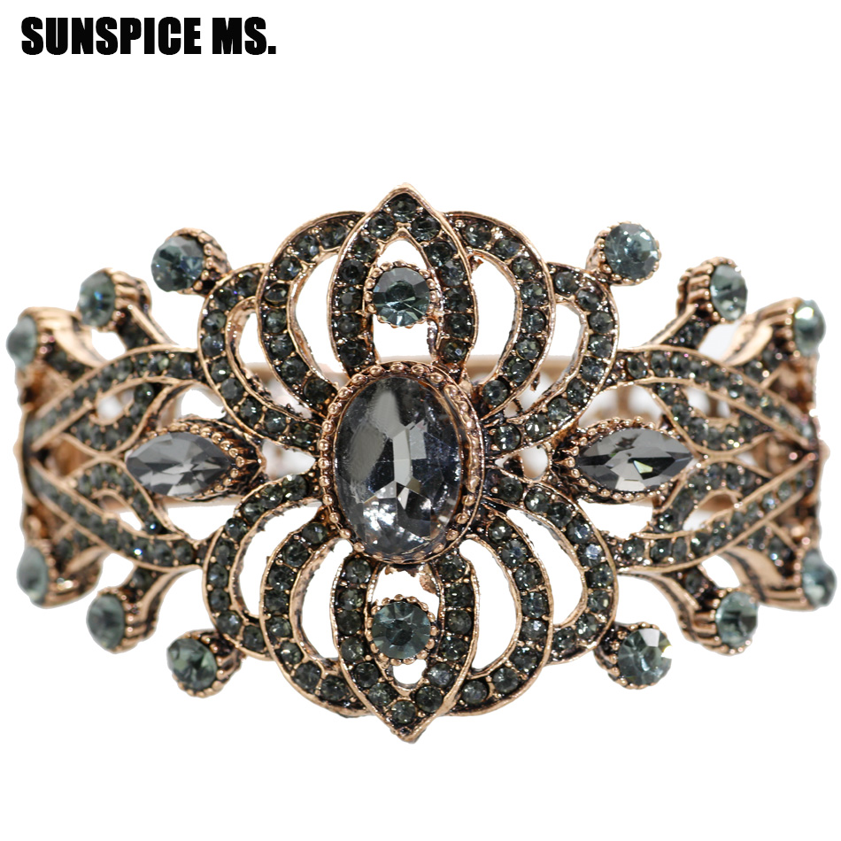 Gelang Bohemia Vintage etnik m - Ethnic Fashion Brands ulasan dan harga